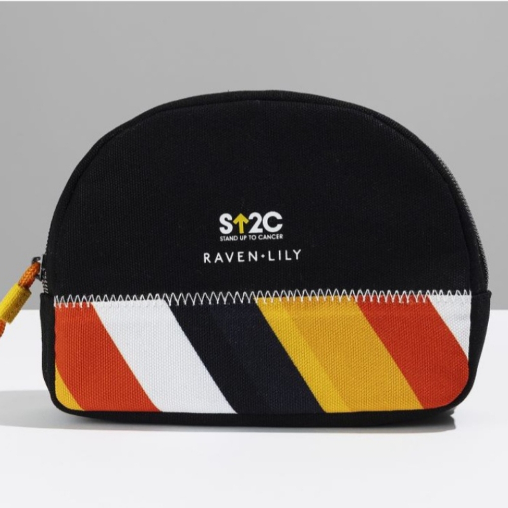 Raven + Lily Limited Edition Stand Up To Cancer Small Specialty Kits | Bags | - Picture 4 of 4